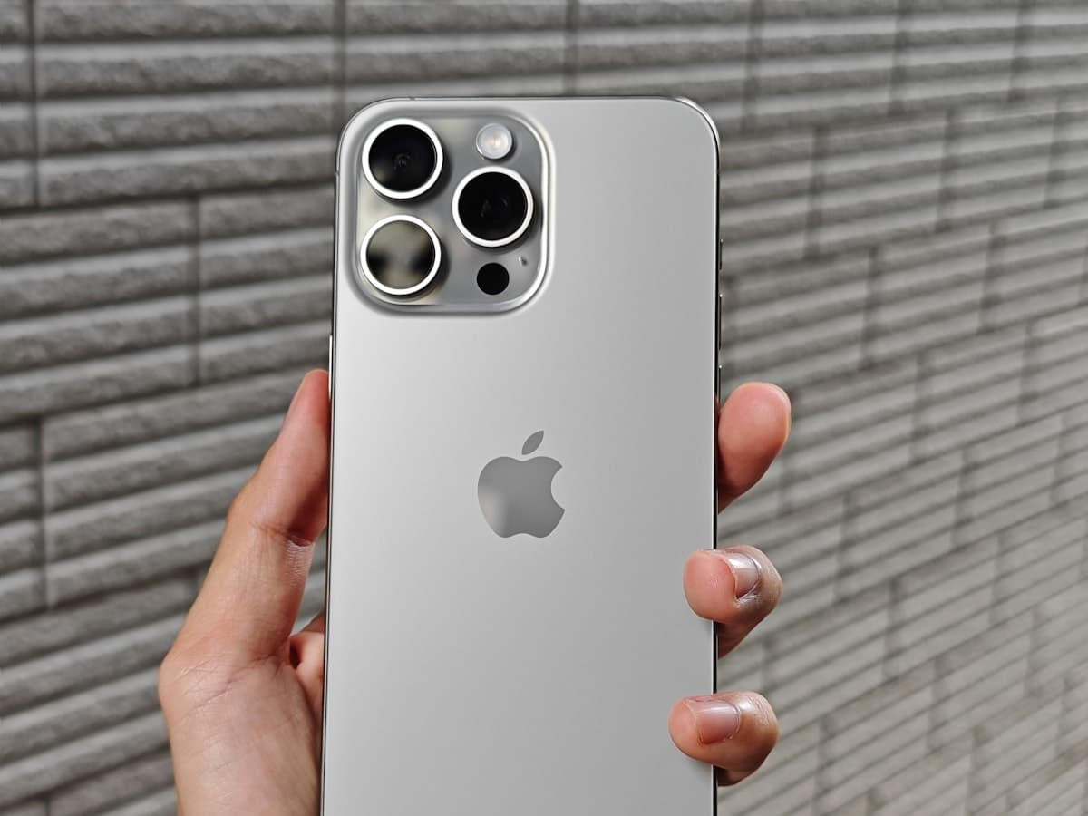 Apple iPhone